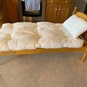 American Girl Addy Wood Bed & Mattress